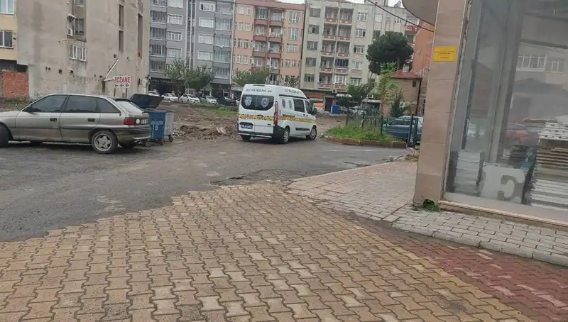 4. Kattan Düşen Kadın Hastaneye Kaldırıldı: Olayın Ardındaki Sır Perdesi
