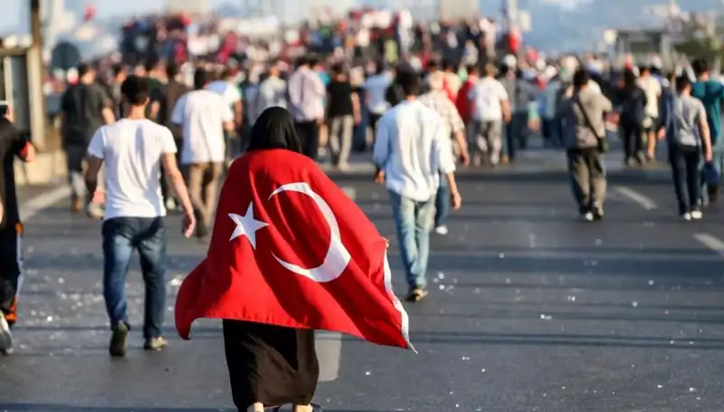 Kabine Üyelerinden 15 Temmuz Demokrasi ve Millî Birlik Günü Mesajları