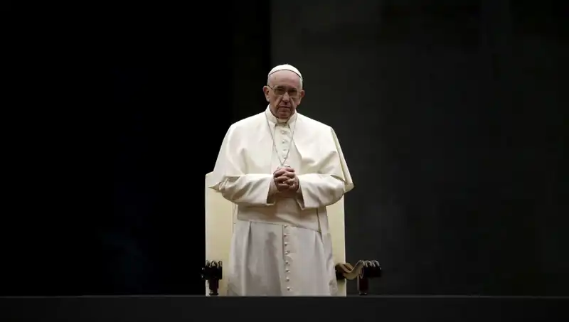 Francis: Kapıcılıktan Vatikan'a Uzanan Hayatıyla Tabuları Yıkan İlklerin Papası