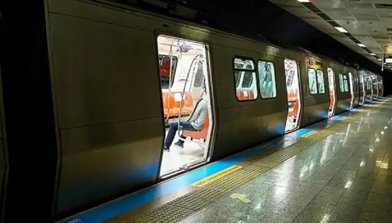 İstanbul'da Metro Ağına Etki Eden Kapatma Kararları Açıklandı