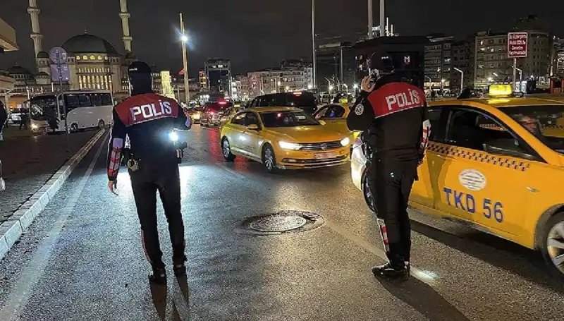 İstanbul'da Gece Yarısı Operasyonu: 873 Gözaltı!