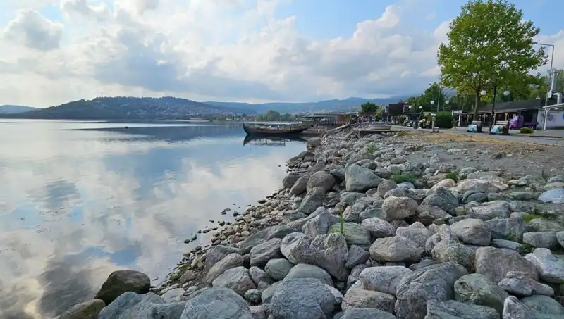 Sapanca Gölü'nde Su Seviyesindeki Düşüş Endişe Veriyor!