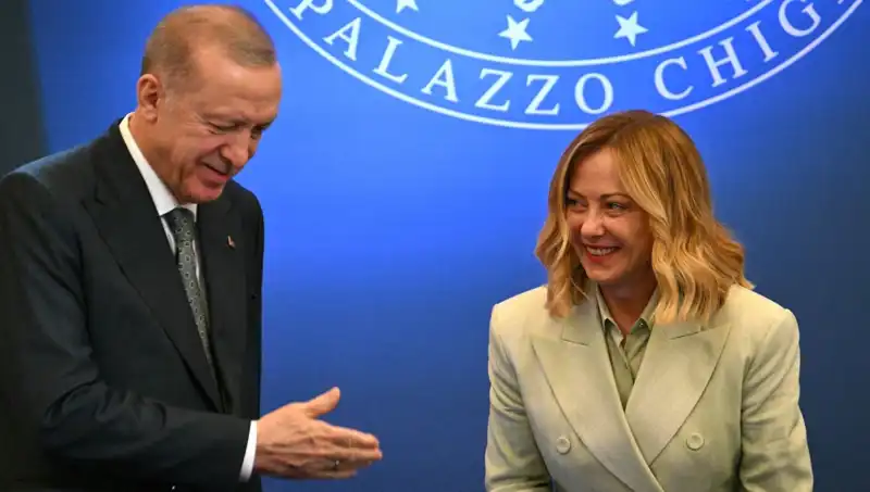 Roma'da Kritik Zirve: Erdoğan İtalya'nın AB Sürecine Desteği Sürdürüyor