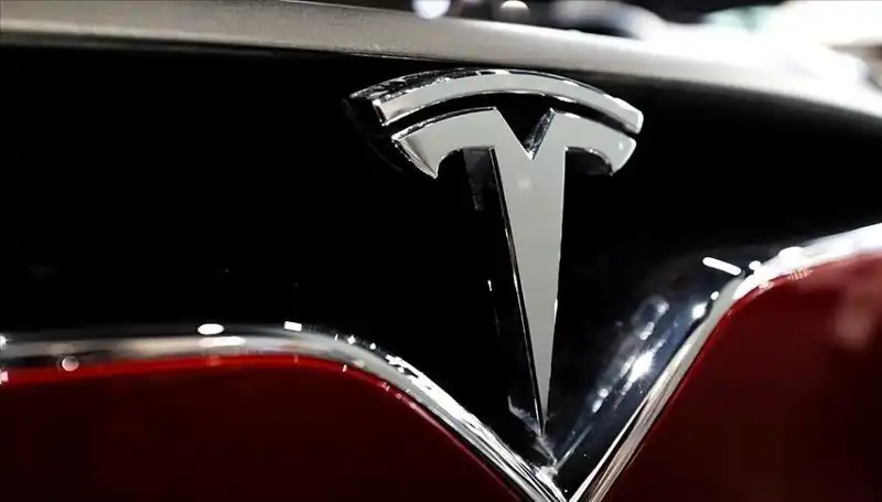 Tesla'da Ucuz Model Tartışmaları ve FSD Beklentileri Alevleniyor