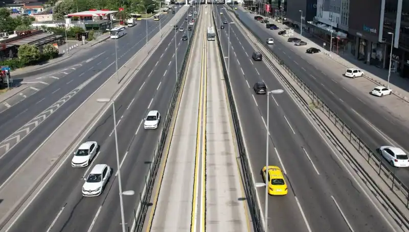 İstanbul'da Bayramda Yollar Neden Boş Kaldı?
