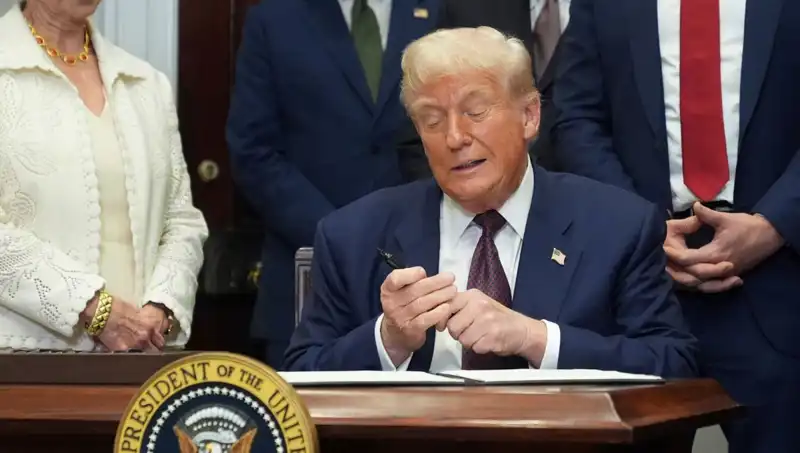 Trump’tan Beyaz Saray’a Lüks Yenileme Projesi: 200 Milyon Dolar Yatırım
