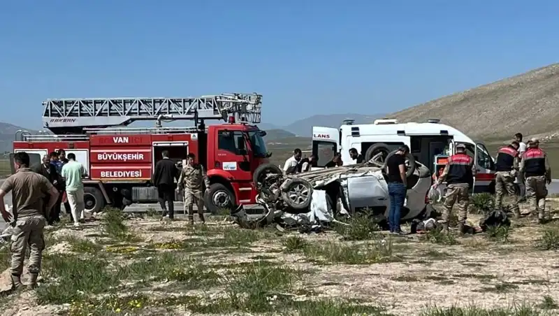 Van’da Feci Kaza: 4 Kişinin Hayatını Kaybettiği Olayın Detayları