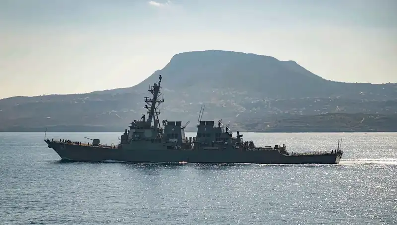 ABD'nin Yunanistan'daki Donanma Üssü: Gerçekler ve Stratejik Etkileri