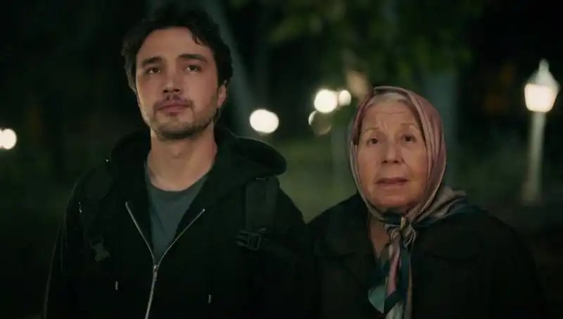 Aile Saadeti Dizisinin Yayın Tarihi ve İlk Bölüm Detayları Açıklandı