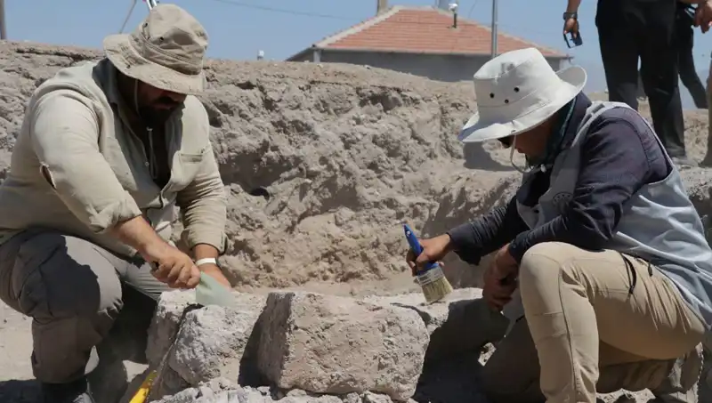 İç Anadolu'daki Büyük Mozaik Kazısında Tarihin Kapıları Aralanıyor