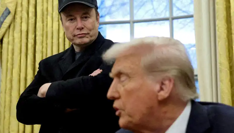 Elon Musk, Trump Kabinesinden Neden Ayrıldı? İşte Detaylar!