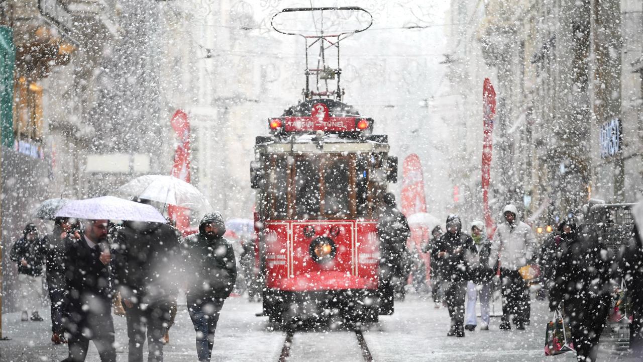 Hafta sonu eğitimleri birçok ilde durduruldu