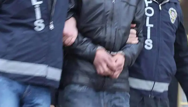 Osmaniye'de Uyuşturucu Operasyonunda Şok İsimler Tutuklandı