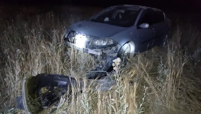 Burdur’da Otomobil Tarlaya Uçtu: Kaza Anı ve Yaralıların Durumu