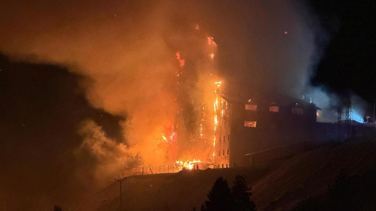 Kartalkaya Kayak Merkezi'nde Yaşanan Otel Yangınında 6 Ölü, 31 Yaralı