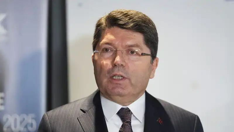 Yılmaz Tunç, 10. Yargı Paketi ile Türkiye’de Hukukun Güçlenmesini Amaçlıyor