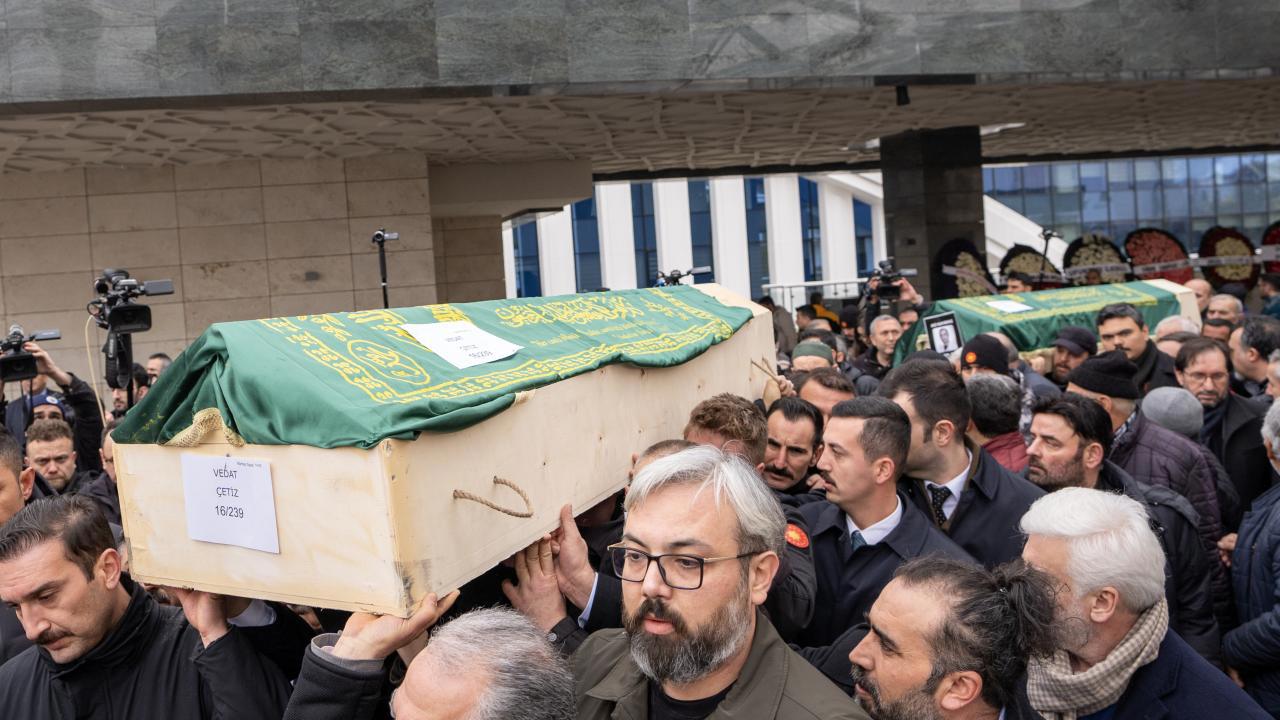 Bolu'daki Trajedide Kaybettiklerimiz Son Yolculuğa Uğurlanıyor