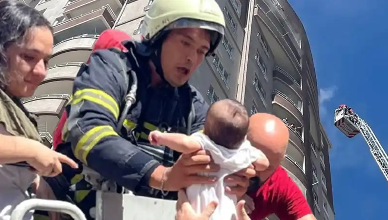 Kayseri'deki 14 Katlı Bina Yangınında Panik ve Kahramanlık Anları