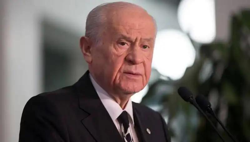 MHP Lideri Devlet Bahçeli, Kurban Vekaletini Kızılay’a Verdi: İşte O Anlar