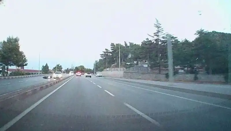 Motosiklet ile Otomobil Çarpışmasında Bir Kişi Yaralandı