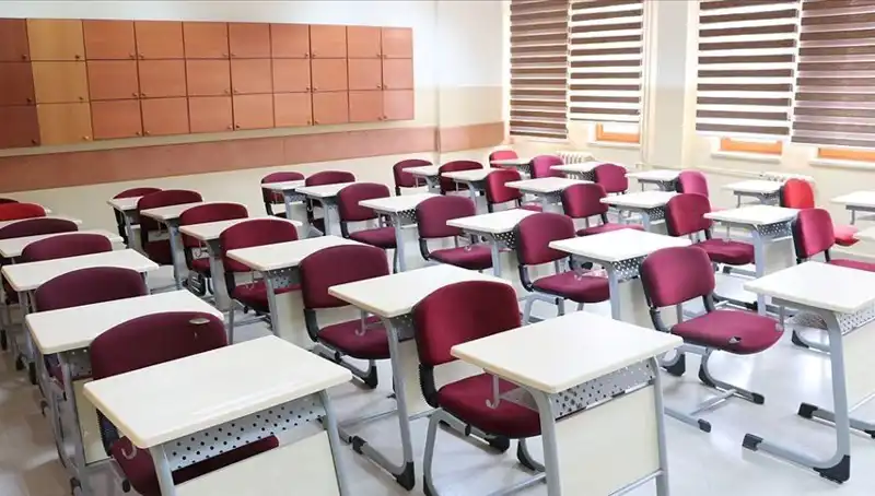 MEB, Dokuz Özel Okulun Ruhsatını İptal Etti: Öğrencileri Ne Bekliyor?